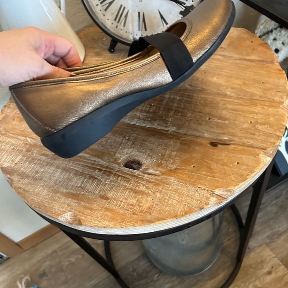 Naturalizer 9 1/2 kettner leather shoe loafer slip ons metallic brown and black - Picture 3 of 8